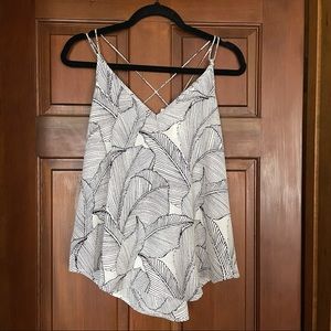 NWT Sienna Sky Tank Top Size Medium